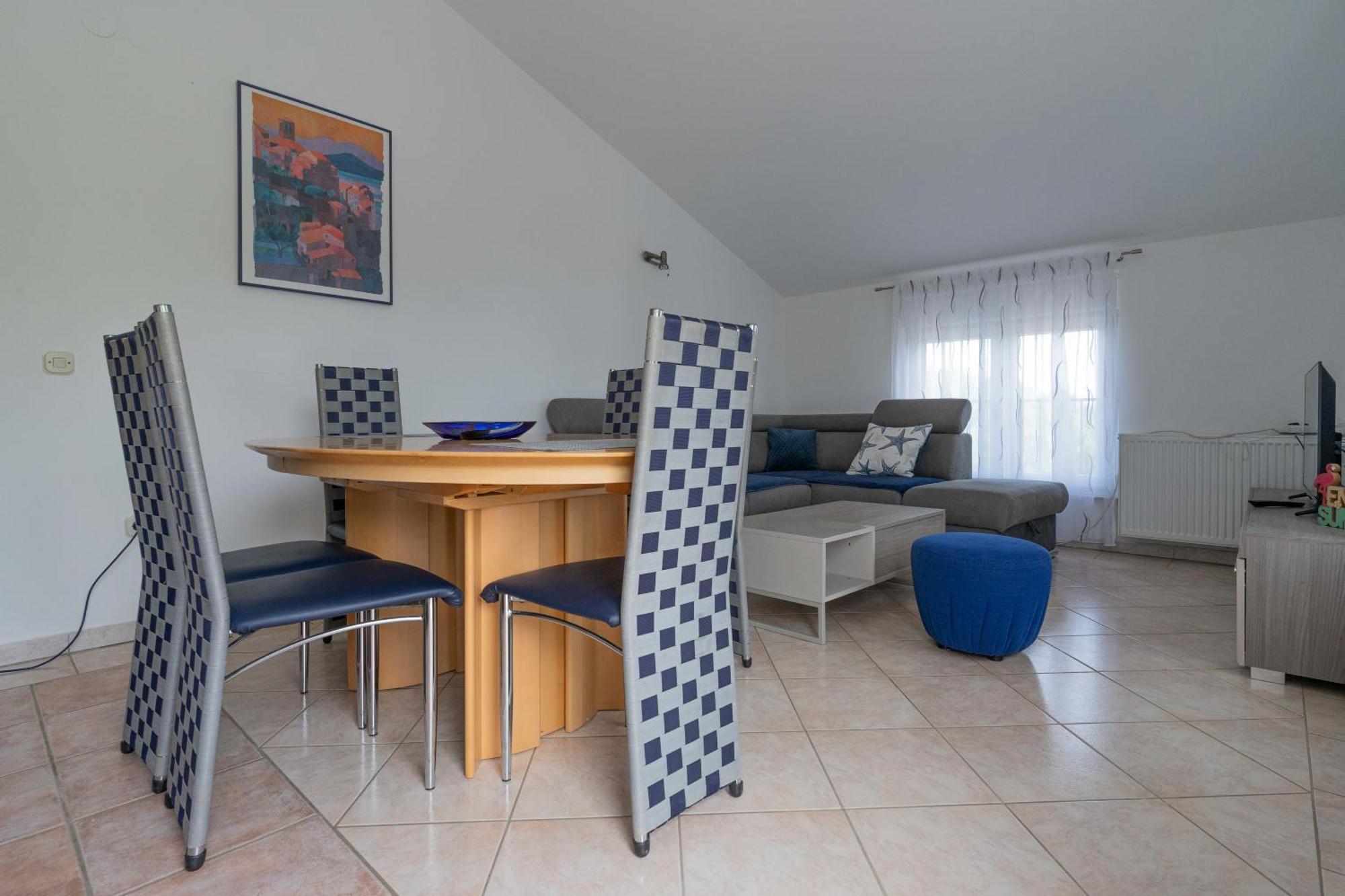 Ferienwohnung Irina Лижнян Экстерьер фото